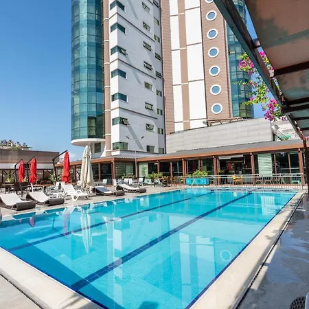 Live Hotel