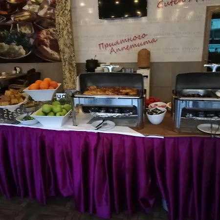 Hotel Live 4*